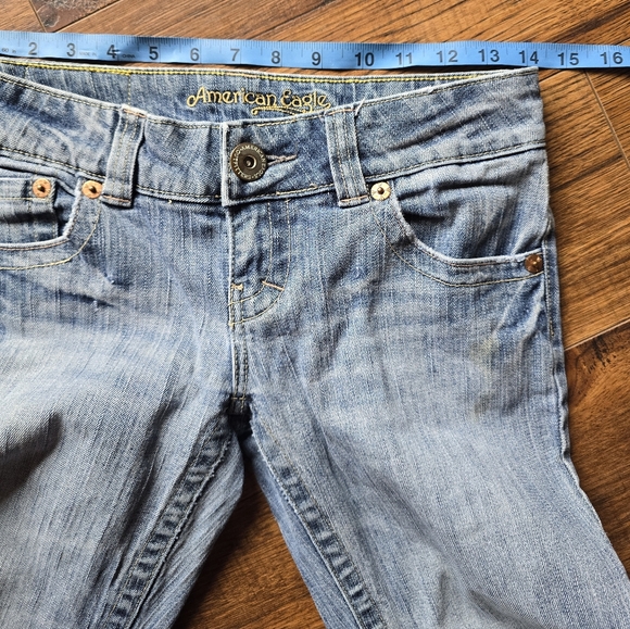 American Easgle Outfitter Boyfriend Jeans - Picture 4 of 6